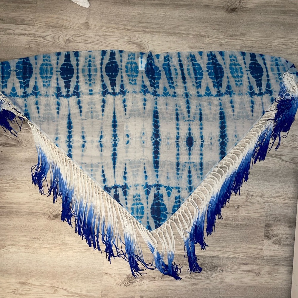 Tie Dye Fringe Bebe Shawl - Picture 2 of 3